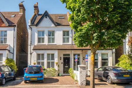 for sale gordon road london 70686 - Gibbs Gillespie