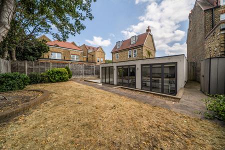 for sale hillcrest road london 23128 - Gibbs Gillespie