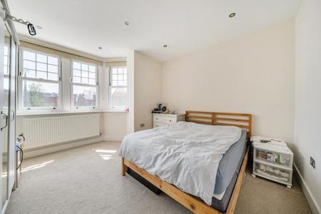 for sale hillcrest road london 23128 - Gibbs Gillespie