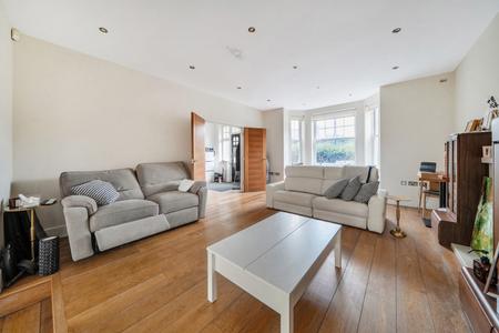 for sale hillcrest road london 23128 - Gibbs Gillespie