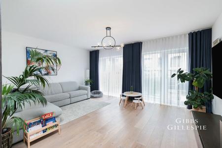 to let celia johnson close london 73013 - Gibbs Gillespie