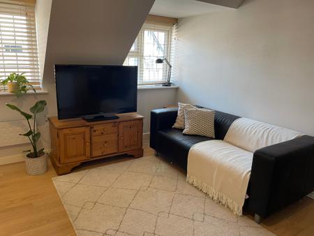 let agreed maxwell house london 46180 - Gibbs Gillespie
