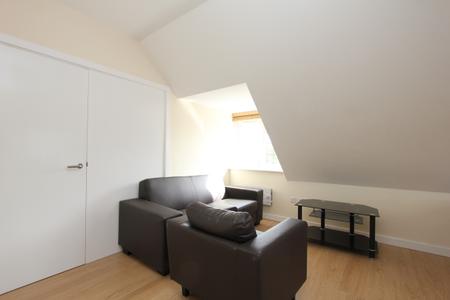 let maxwell house london 32523 - Gibbs Gillespie