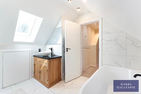 let austenwood close london 42935 - Gibbs Gillespie