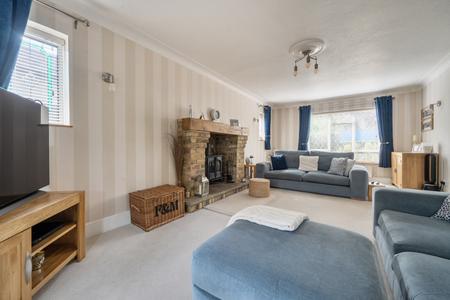 for sale nightingale way london 73725 - Gibbs Gillespie