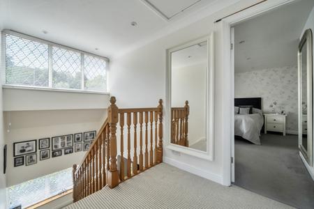 for sale nightingale way london 73725 - Gibbs Gillespie