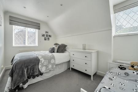 for sale nightingale way london 73725 - Gibbs Gillespie