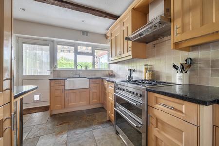 for sale nightingale way london 73725 - Gibbs Gillespie