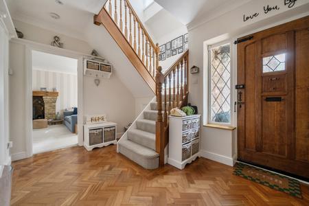 for sale nightingale way london 73725 - Gibbs Gillespie