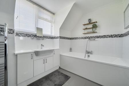 for sale nightingale way london 73725 - Gibbs Gillespie