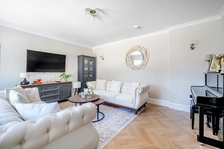 for sale bakers wood london 72051 - Gibbs Gillespie