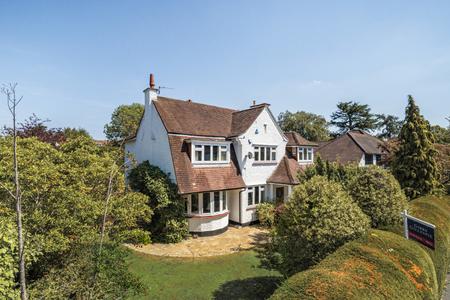 for sale fulmer way london 70014 - Gibbs Gillespie