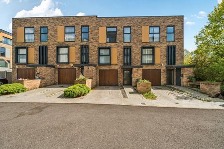 for sale stanley kubrick road london 69971 - Gibbs Gillespie