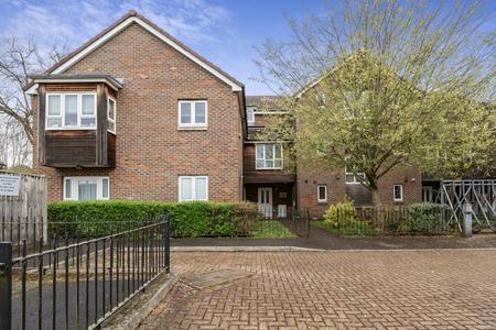 for sale cordons close london 69528 - Gibbs Gillespie