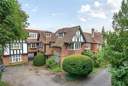 for sale firs court london 62041 - Gibbs Gillespie