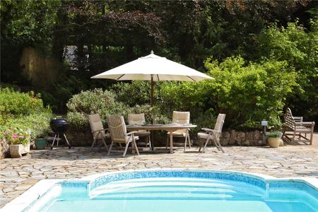 for sale hedgerley lane london 69788 - Gibbs Gillespie