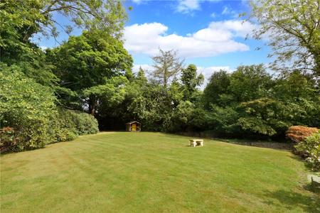for sale hedgerley lane london 69788 - Gibbs Gillespie