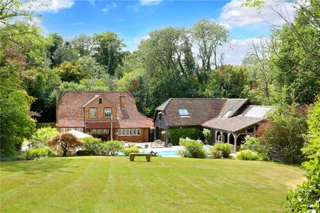 for sale hedgerley lane london 69788 - Gibbs Gillespie