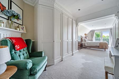 for sale slade oak lane london 22539 - Gibbs Gillespie