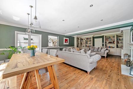for sale slade oak lane london 22539 - Gibbs Gillespie