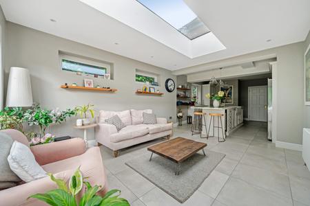 for sale slade oak lane london 22539 - Gibbs Gillespie