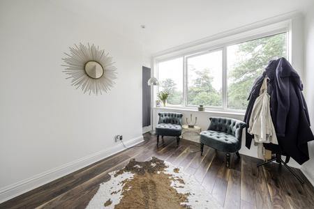 for sale laurel court london 57914 - Gibbs Gillespie