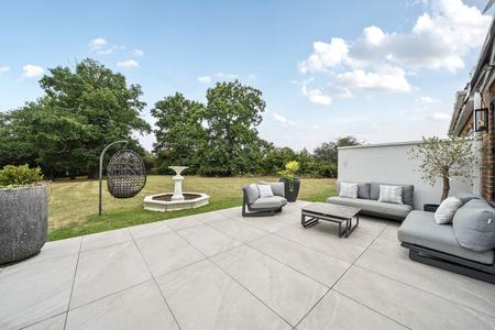 for sale laurel court london 57914 - Gibbs Gillespie