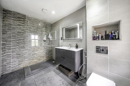 for sale laurel court london 57914 - Gibbs Gillespie