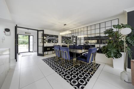 for sale laurel court london 57914 - Gibbs Gillespie