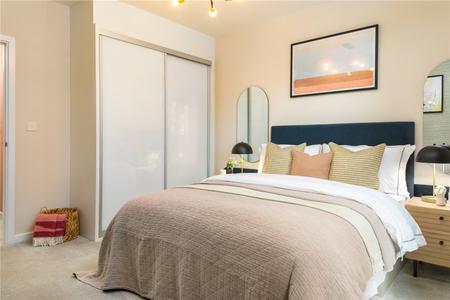 for sale hendon waterside london 73557 - Gibbs Gillespie