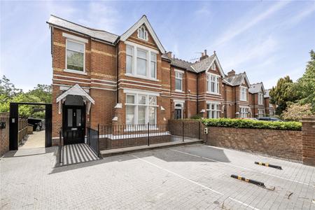 for sale mount park crescent london 71367 - Gibbs Gillespie