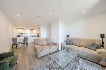 for sale garnet place london 72640 - Gibbs Gillespie