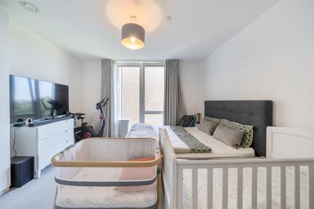 for sale garnet place london 72640 - Gibbs Gillespie