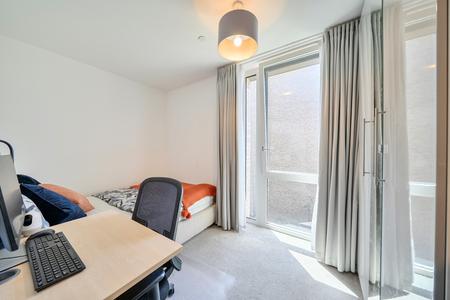for sale garnet place london 72640 - Gibbs Gillespie