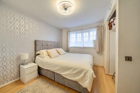 for sale newcombe rise london 67731 - Gibbs Gillespie