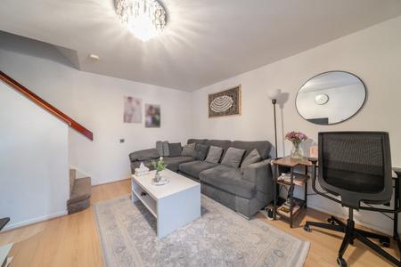 for sale newcombe rise london 67731 - Gibbs Gillespie