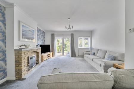 sold willow crescent west london 41978 - Gibbs Gillespie