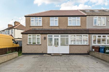 for sale carmelite road london 38188 - Gibbs Gillespie