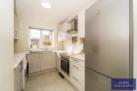 let lime close london 46089 - Gibbs Gillespie