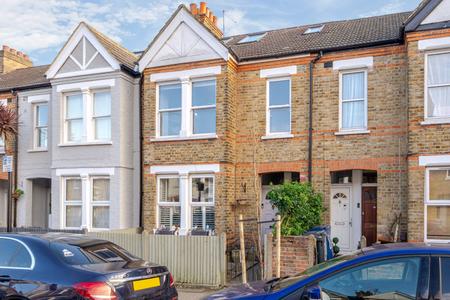 under offer cumberland road london 36819 - Gibbs Gillespie