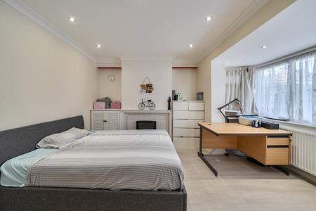 for sale laughton road london 73324 - Gibbs Gillespie