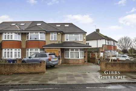 for sale tangmere gardens london 60833 - Gibbs Gillespie