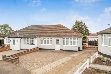 for sale compton place london 72935 - Gibbs Gillespie