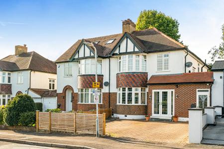 for sale potter street london 70604 - Gibbs Gillespie