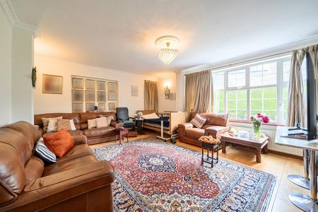 for sale wolsey road london 68586 - Gibbs Gillespie