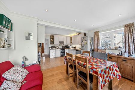 for sale cranbourne road london 67708 - Gibbs Gillespie