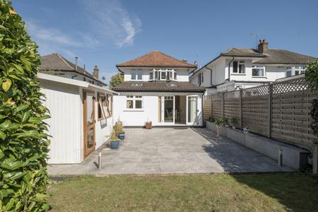 for sale raglan gardens london 57572 - Gibbs Gillespie