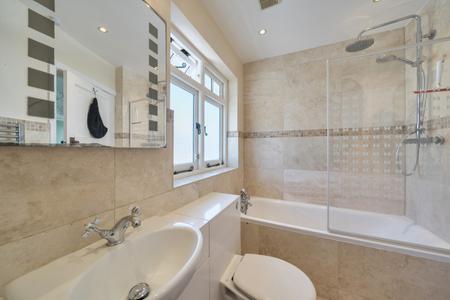 for sale raglan gardens london 57572 - Gibbs Gillespie