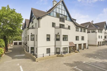 for sale carew road london 42592 - Gibbs Gillespie