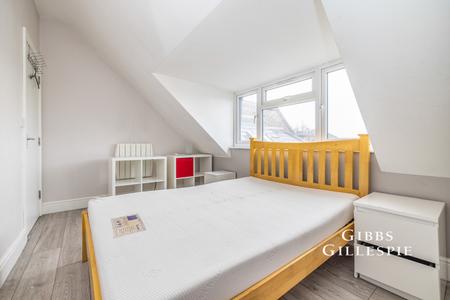 let maxwell road london 53082 - Gibbs Gillespie
